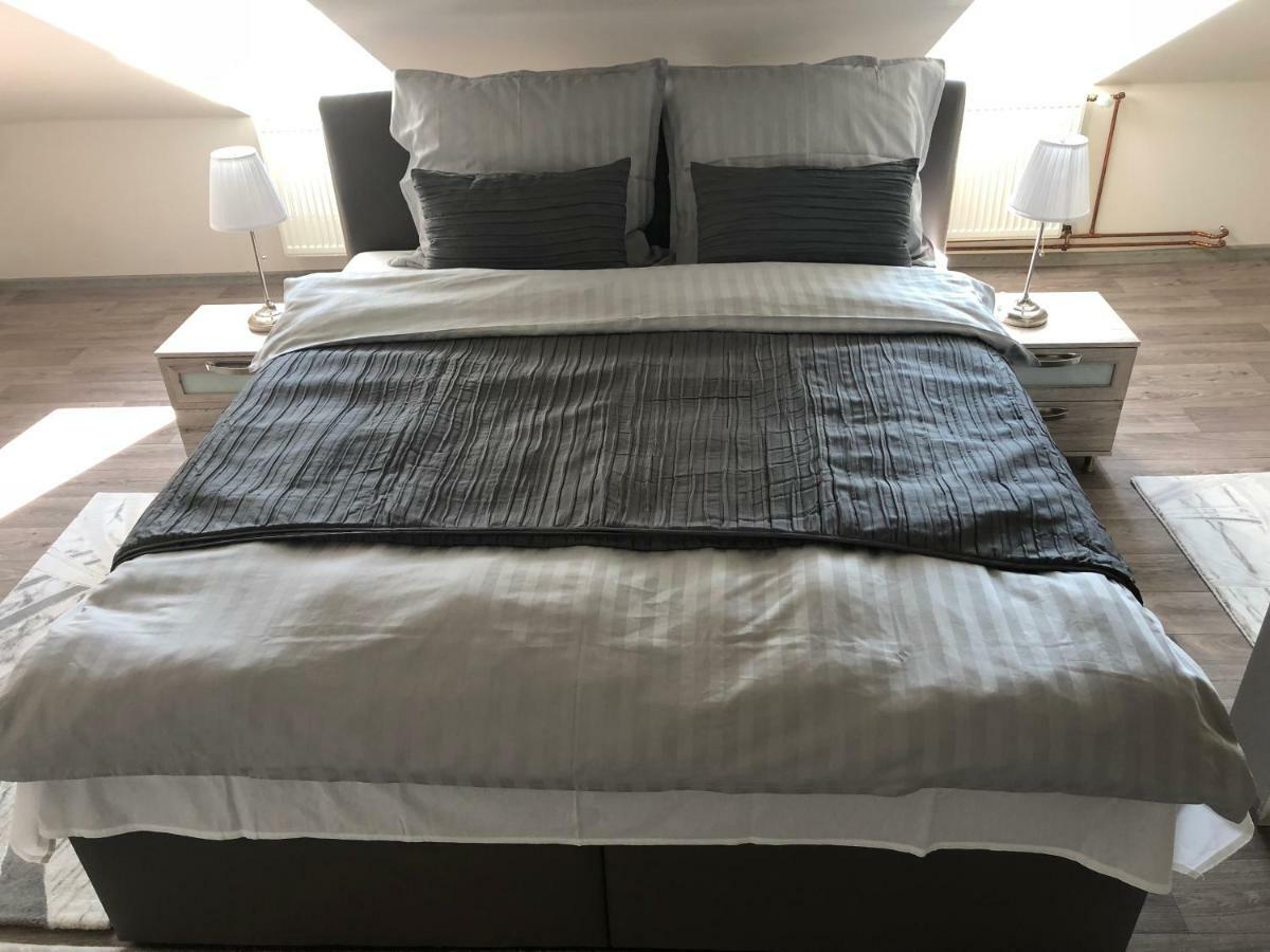Lili Apartman Apartment Marianske Lazne Luaran gambar